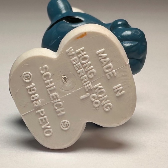 Vintage 1985 Schleich Grouchy Smurf Figure – Hong Kong – Peyo - Picture 5 of 5